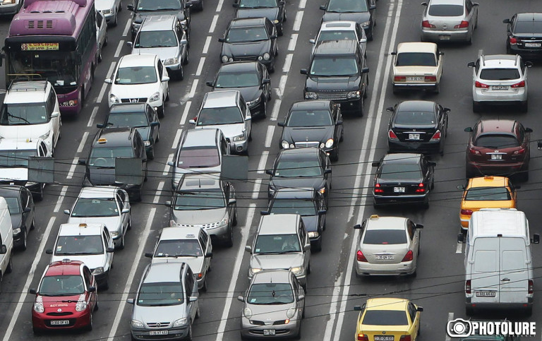 Երևանի խցանումներին լուծում տալու համար շեշտը կդրվի անձնական մեքենաների որոշակի սահմանափակումների վրա