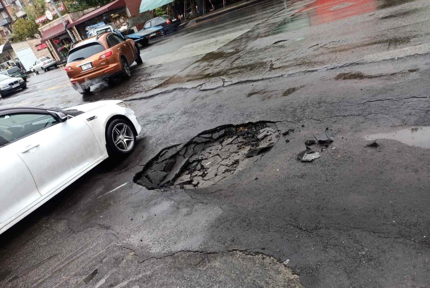 Երևանի ո՞ր փողոցները կնորոգվեն Եվրոպական քաղաքական համայնքի գագաթնաժողովին ընդառաջ